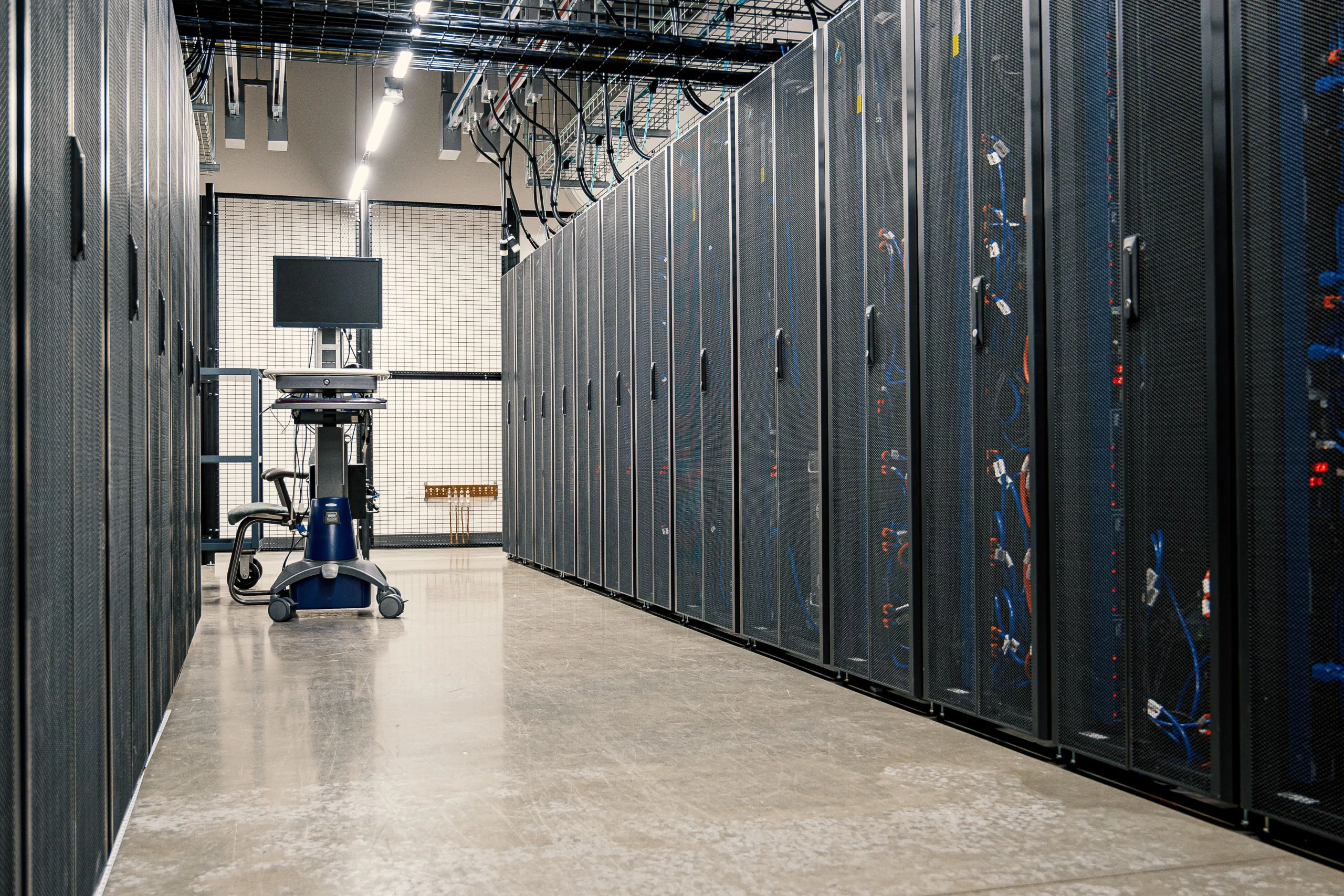 Server maintenance and online store infrastructure